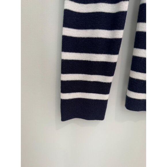 Express V Neck Women's Long Sleeve Sweater, size medium - Picture 9 of 11